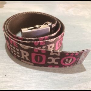 LAST DAY ON POSHMARK!- Roxy Active Belt